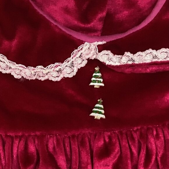 Vintage Red Velvet Christmas Dress With Lace Trim & Tree Buttons - Size 4 T - Picture 3 of 6